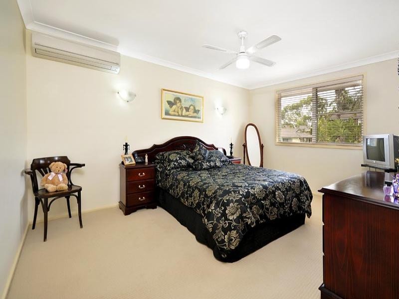 10 Bodalla Crescent, Bangor NSW 2234