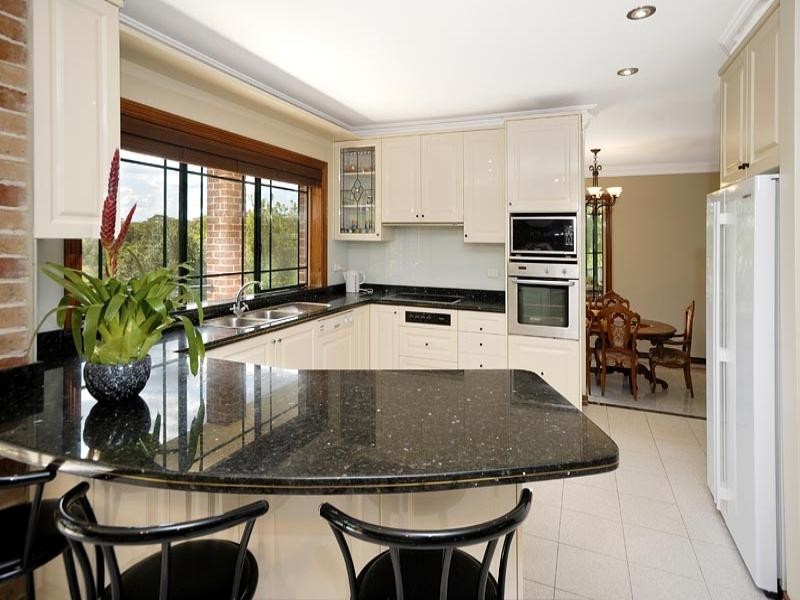 6 Penmon Close, Menai NSW 2234