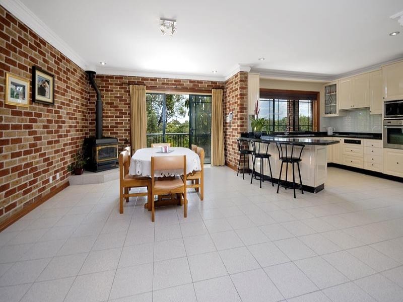 6 Penmon Close, Menai NSW 2234