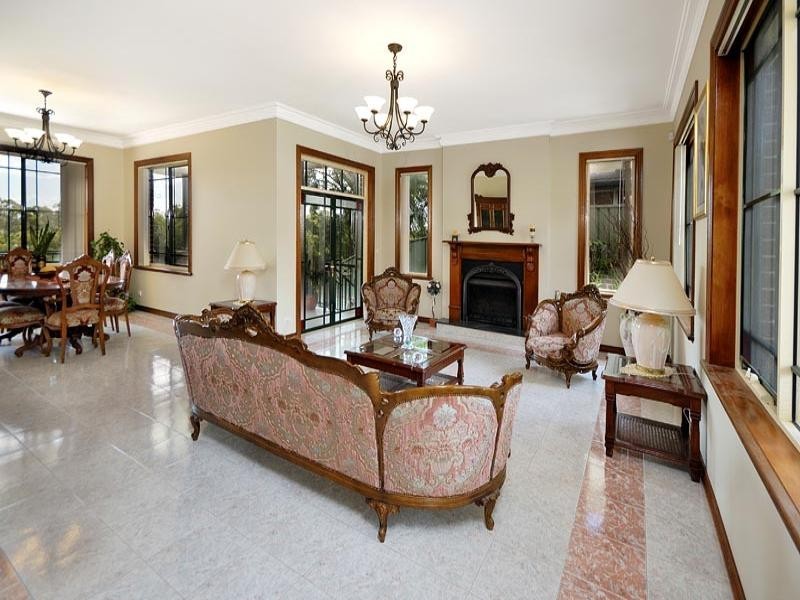 6 Penmon Close, Menai NSW 2234