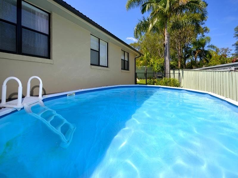 22 Bodalla Crescent, Bangor NSW 2234