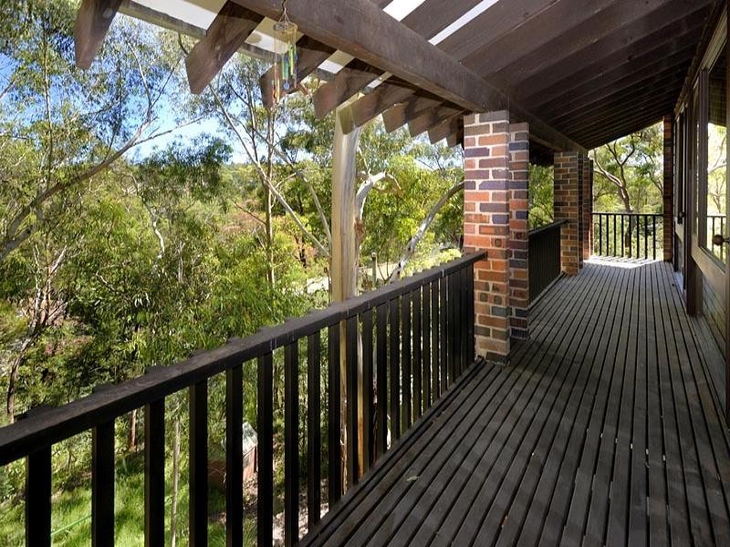 11 Ulladulla Place, Kareela NSW 2232