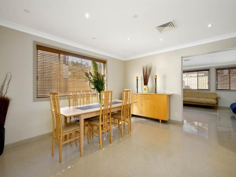 17 Portmadoc Drive, Menai NSW 2234