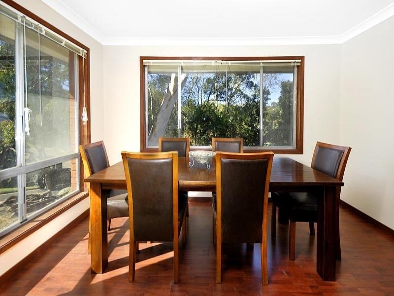 11 Kilmarnock Road, Engadine NSW 2233