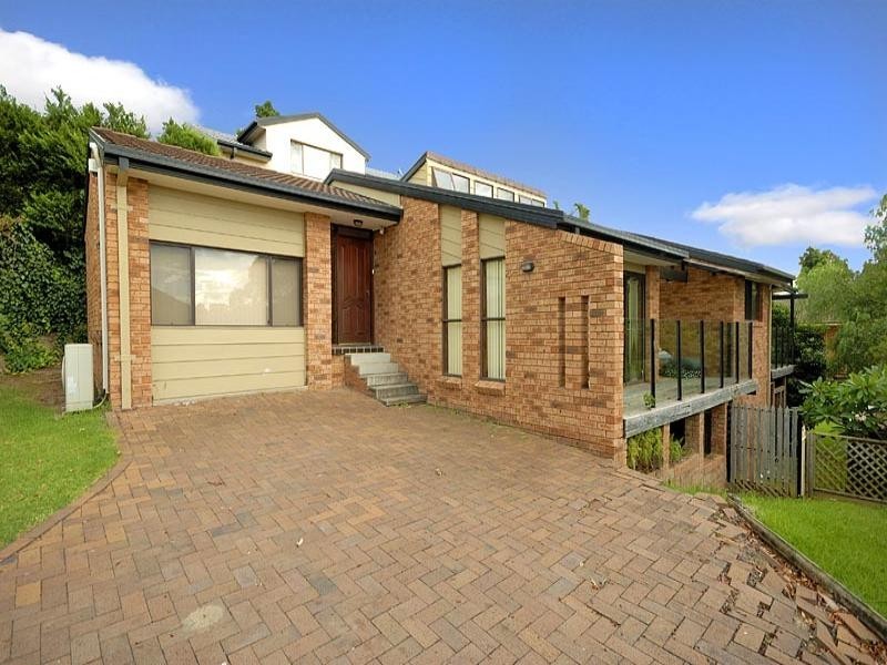 10 Goolagong Place, Menai NSW 2234