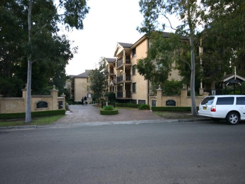 7 MacMahon Place, Menai NSW 2234