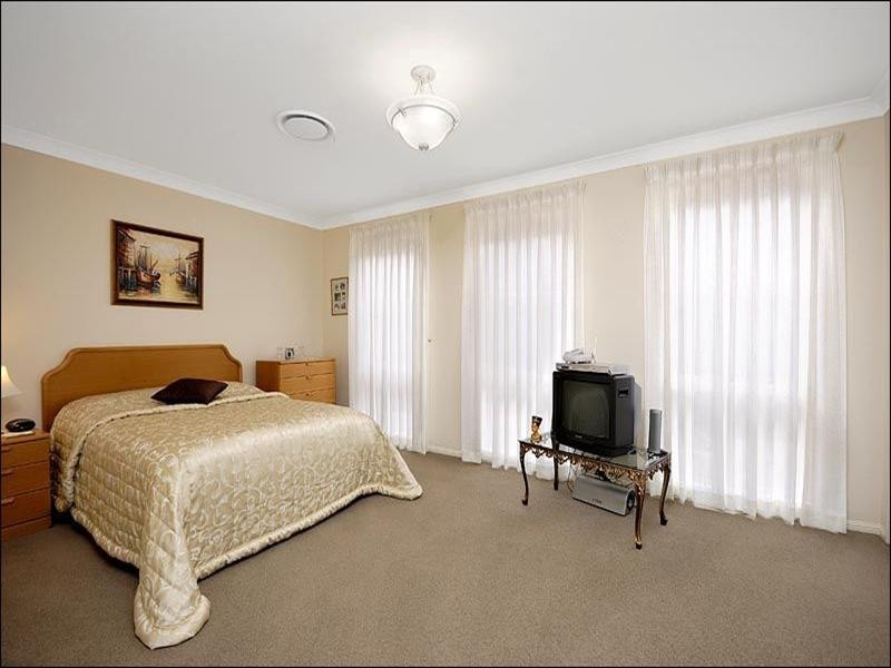 7 Throsby Close, Barden Ridge NSW 2234