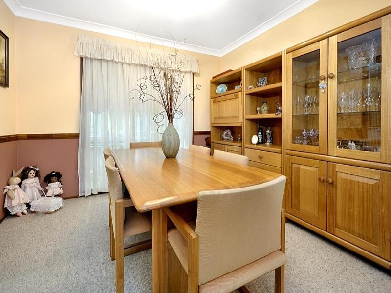 24 Jervis Drive, Illawong NSW 2234