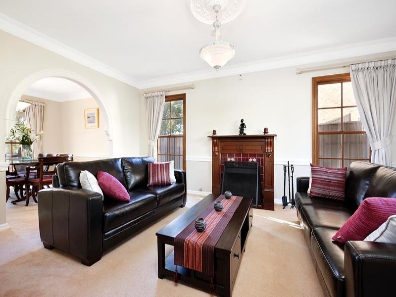 4 Brice Close, Illawong NSW 2234