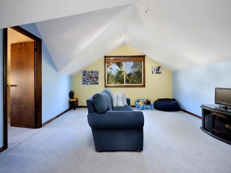 4 Brice Close, Illawong NSW 2234