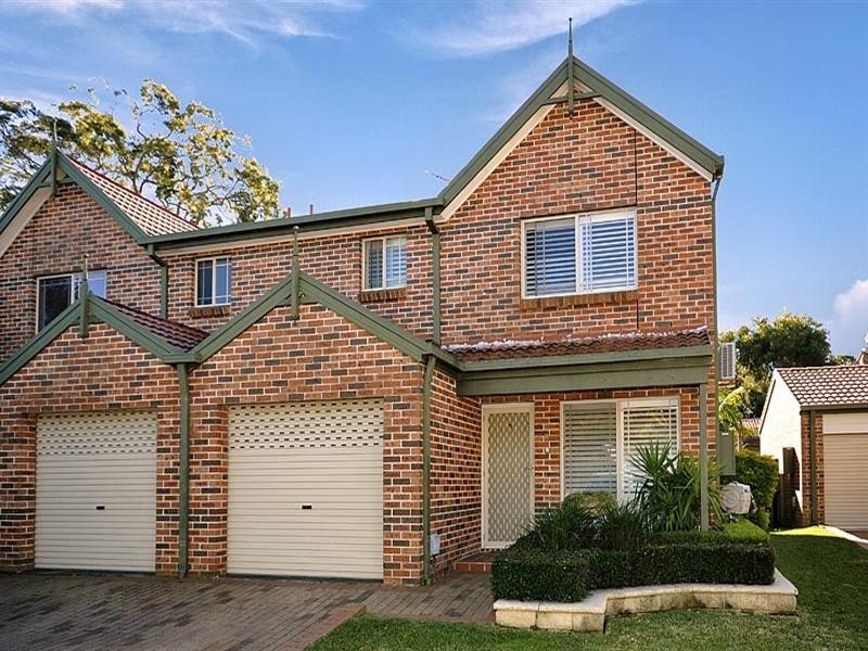 8/4 Owen Jones Row, Menai NSW 2234
