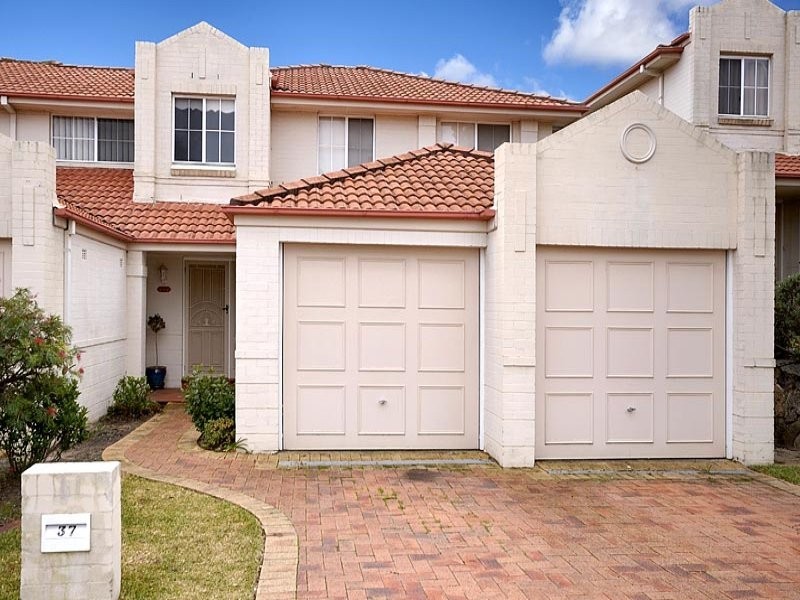 37 Bluegum Way, Menai NSW 2234