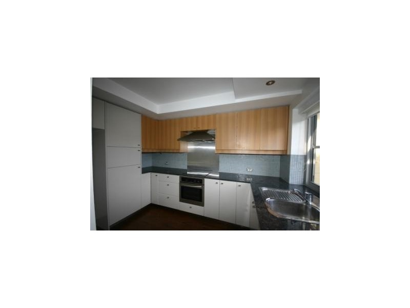 8 Deeban Walk, Cronulla NSW 2230