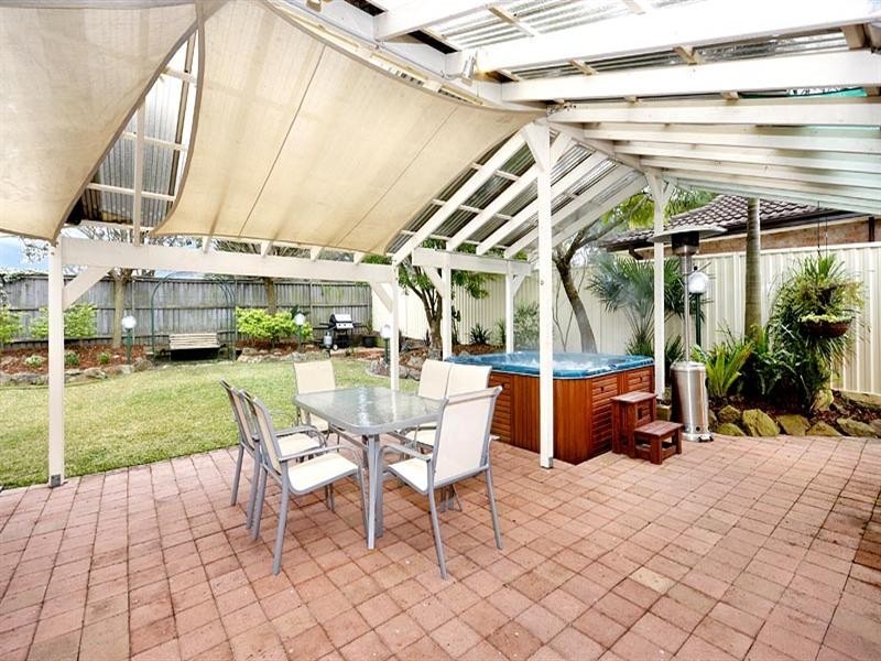 6 Grout Place, Menai NSW 2234