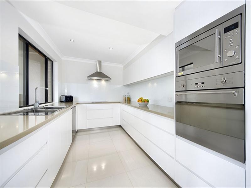 11 Cygnet Place, Illawong NSW 2234