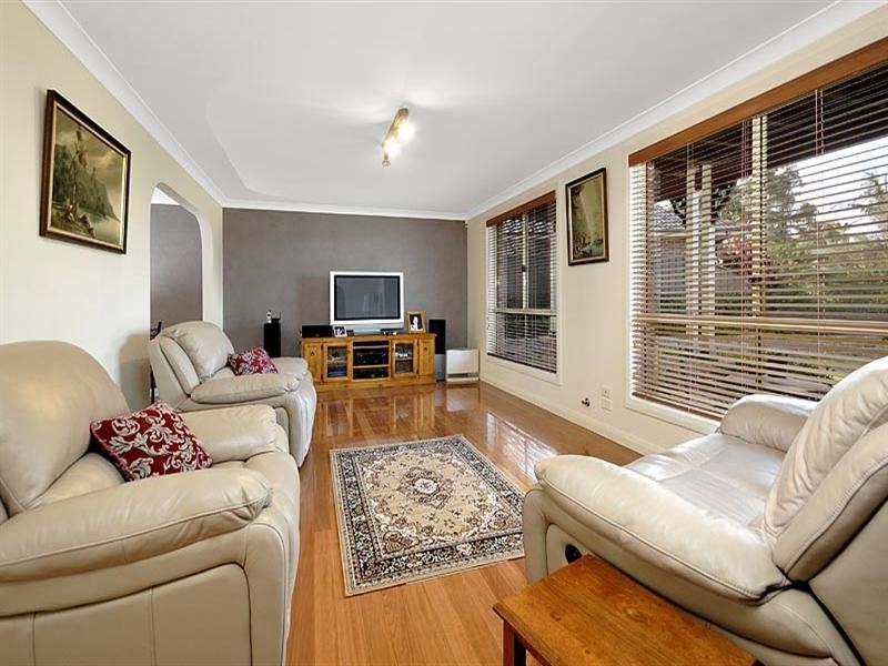 36 Dinjerra Close, Bangor NSW 2234