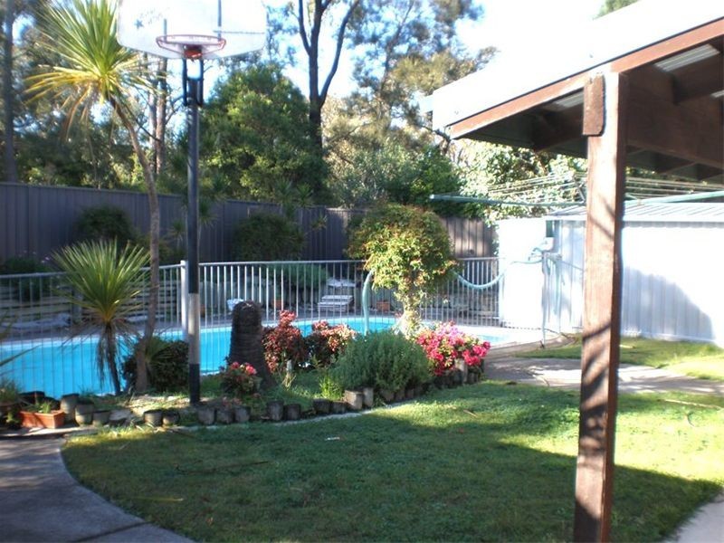 36 Elliott Road, Menai NSW 2234