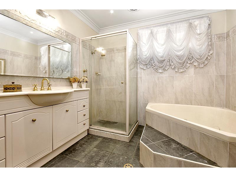 2 Windle Place, Menai NSW 2234