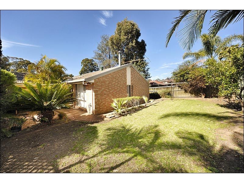 18 Allison Crescent, Menai NSW 2234
