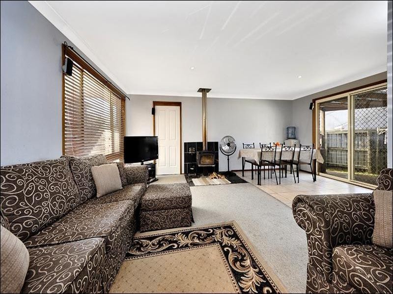 14 Denbigh Place, Menai NSW 2234