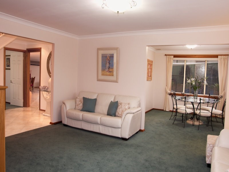 2 Dalpura Place, Bangor NSW 2234