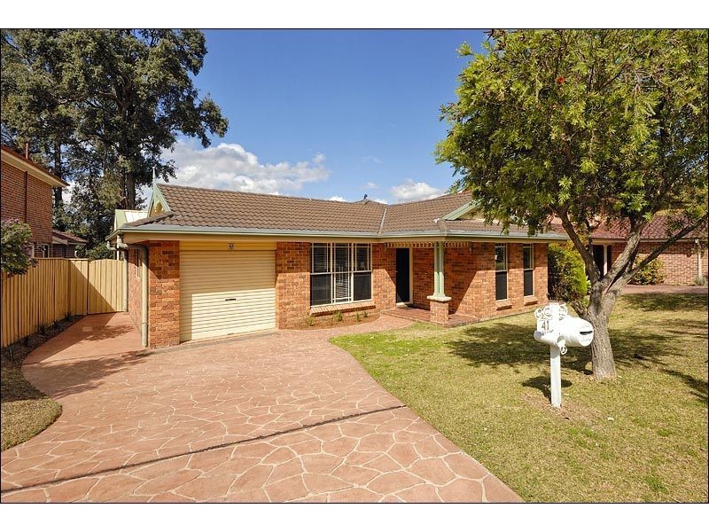 41 Allison Crescent, Menai NSW 2234