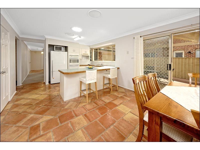 41 Allison Crescent, Menai NSW 2234