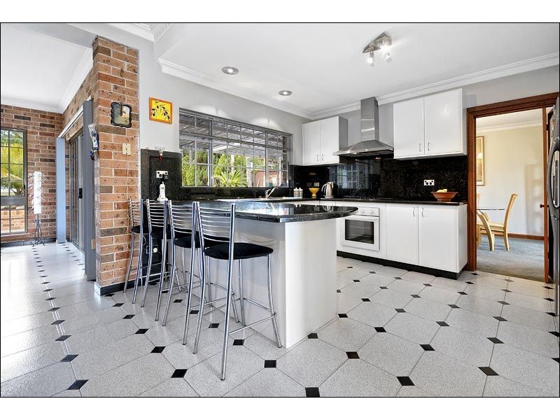 139 Brushwood Drive, Alfords Point NSW 2234