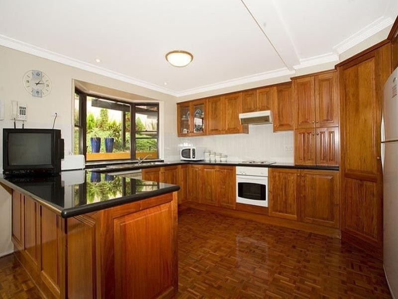 196 Fowler Road, Illawong NSW 2234