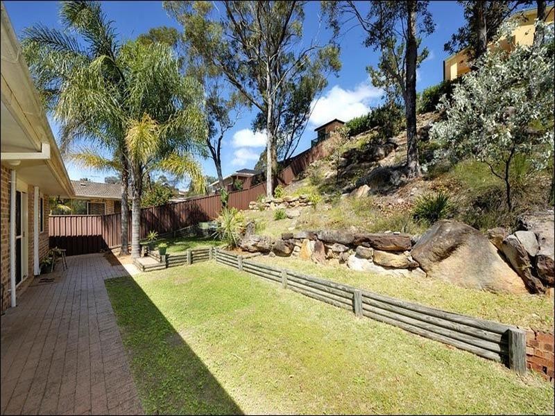 6 Tamarind Place, Alfords Point NSW 2234