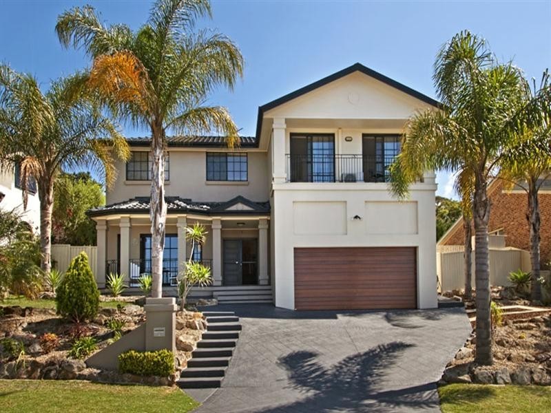 7 James Close, Menai NSW 2234