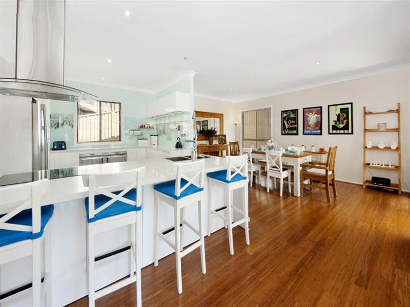 7 James Close, Menai NSW 2234