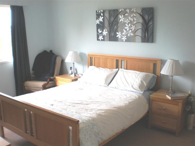 1 West Close, Illawong NSW 2234