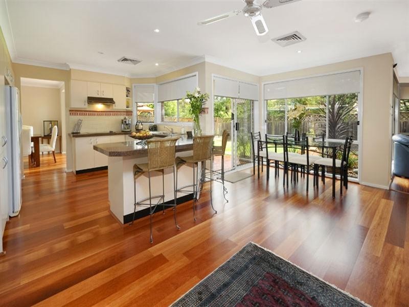 13 Barnsley Place, Menai NSW 2234