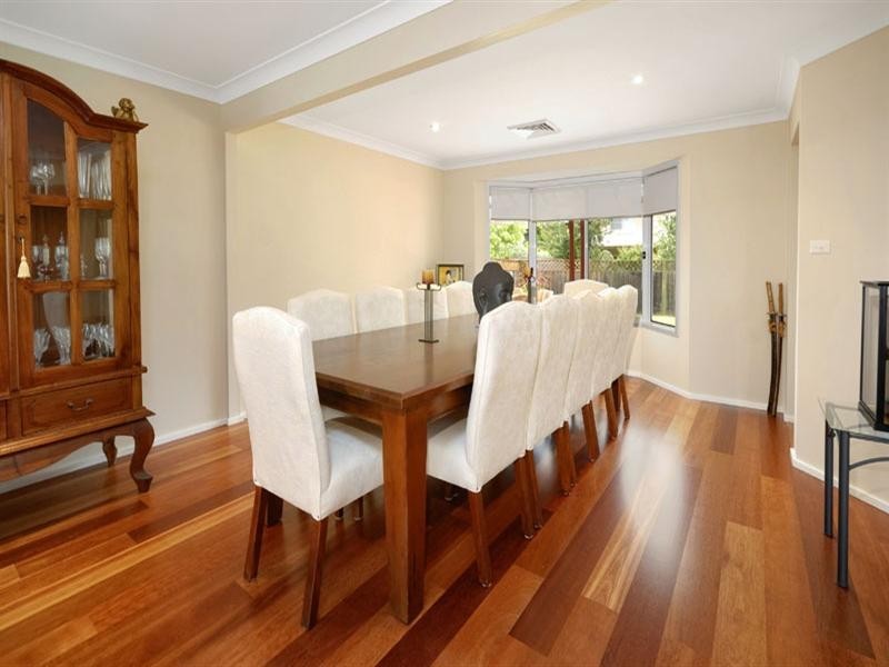 13 Barnsley Place, Menai NSW 2234