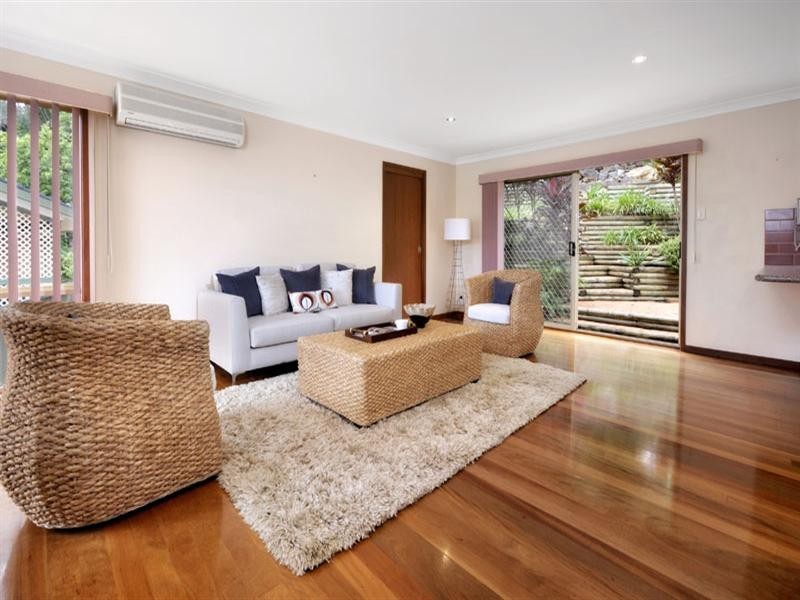 27 Burley Close, Illawong NSW 2234