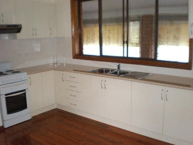 14 Noble Close, Menai NSW 2234