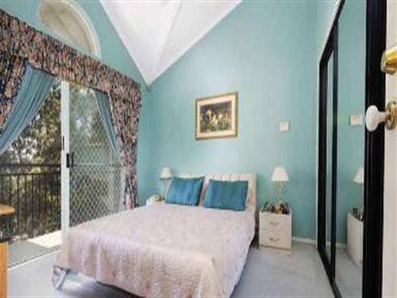 56 Barnes Crescent, Menai NSW 2234