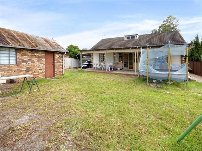 20 Gerald Road, Illawong NSW 2234