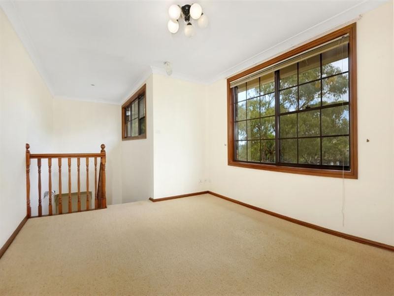 57 Moreton Road, Illawong NSW 2234