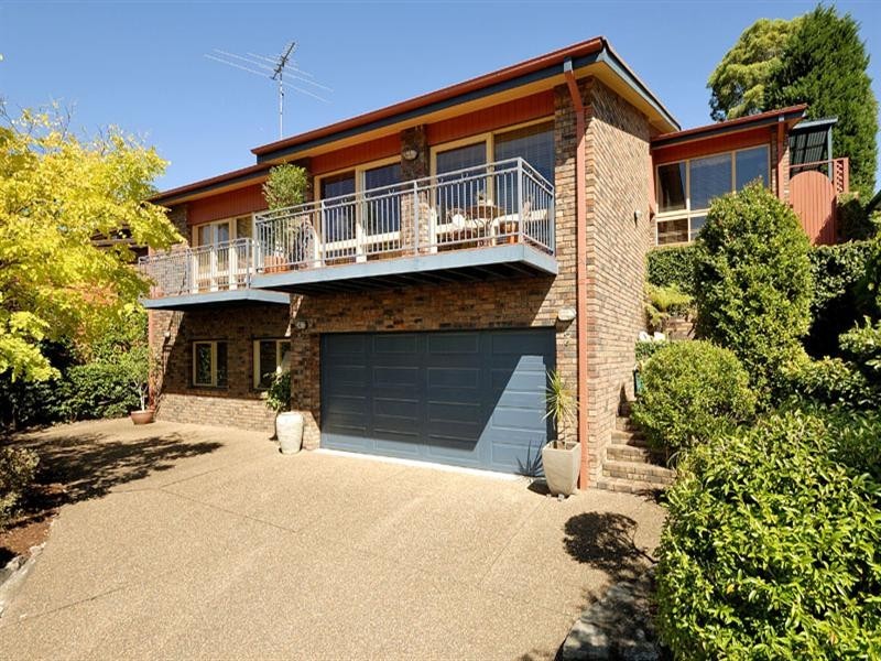 7 Redman Avenue, Illawong NSW 2234