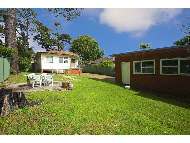 38 Oakwood Street, Sutherland NSW 2232