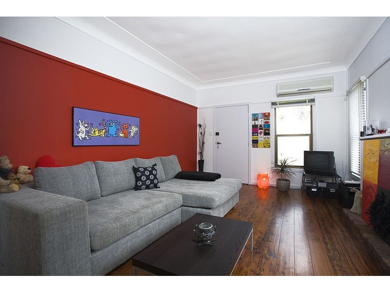 38 Oakwood Street, Sutherland NSW 2232