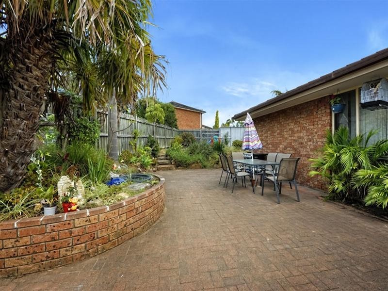 20 Carmarthen Street, Menai NSW 2234