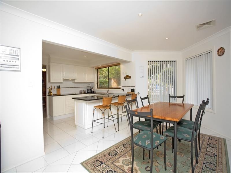 27 Stringybark Place, Alfords Point NSW 2234