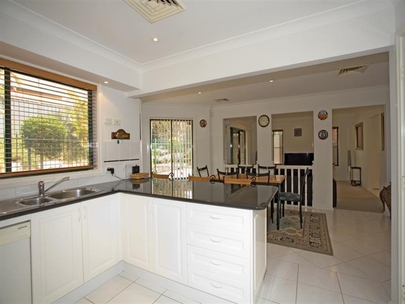 27 Stringybark Place, Alfords Point NSW 2234