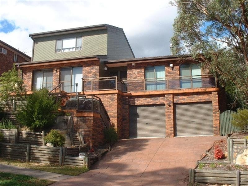 86 Hall Drive, Menai NSW 2234