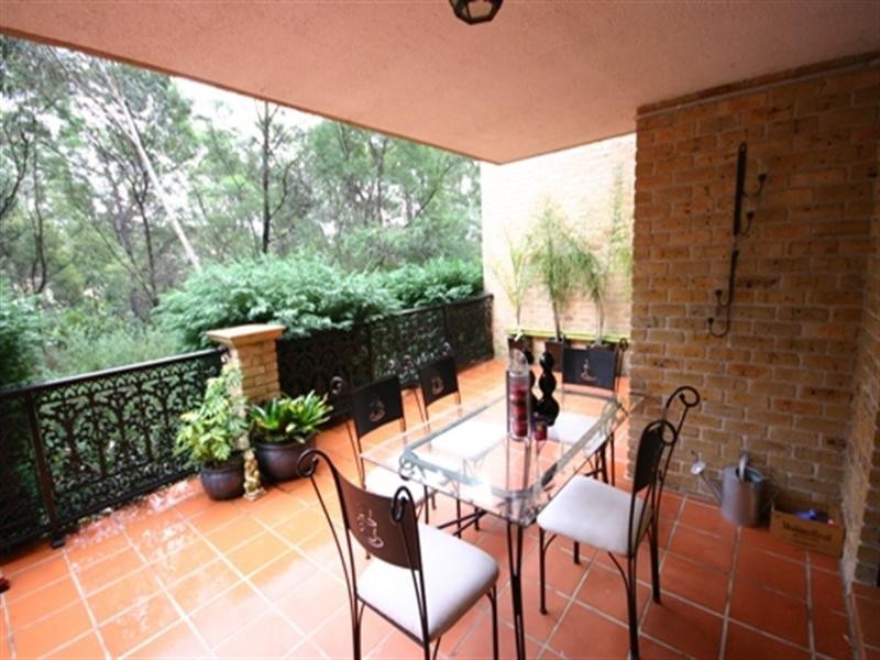 6 Schofield Place, Menai NSW 2234