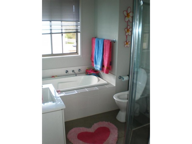 17 Northcott Boulevard, Hammondville NSW 2170