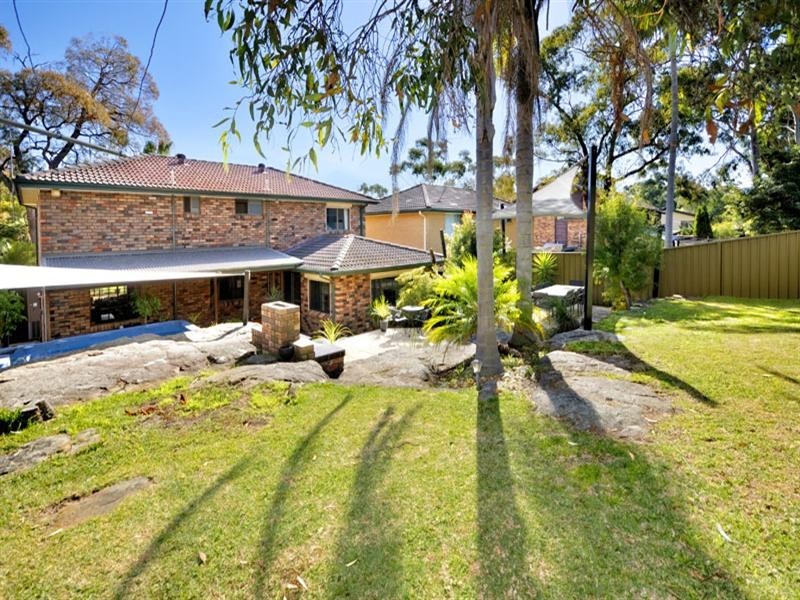 10 Yanderra Avenue, Bangor NSW 2234